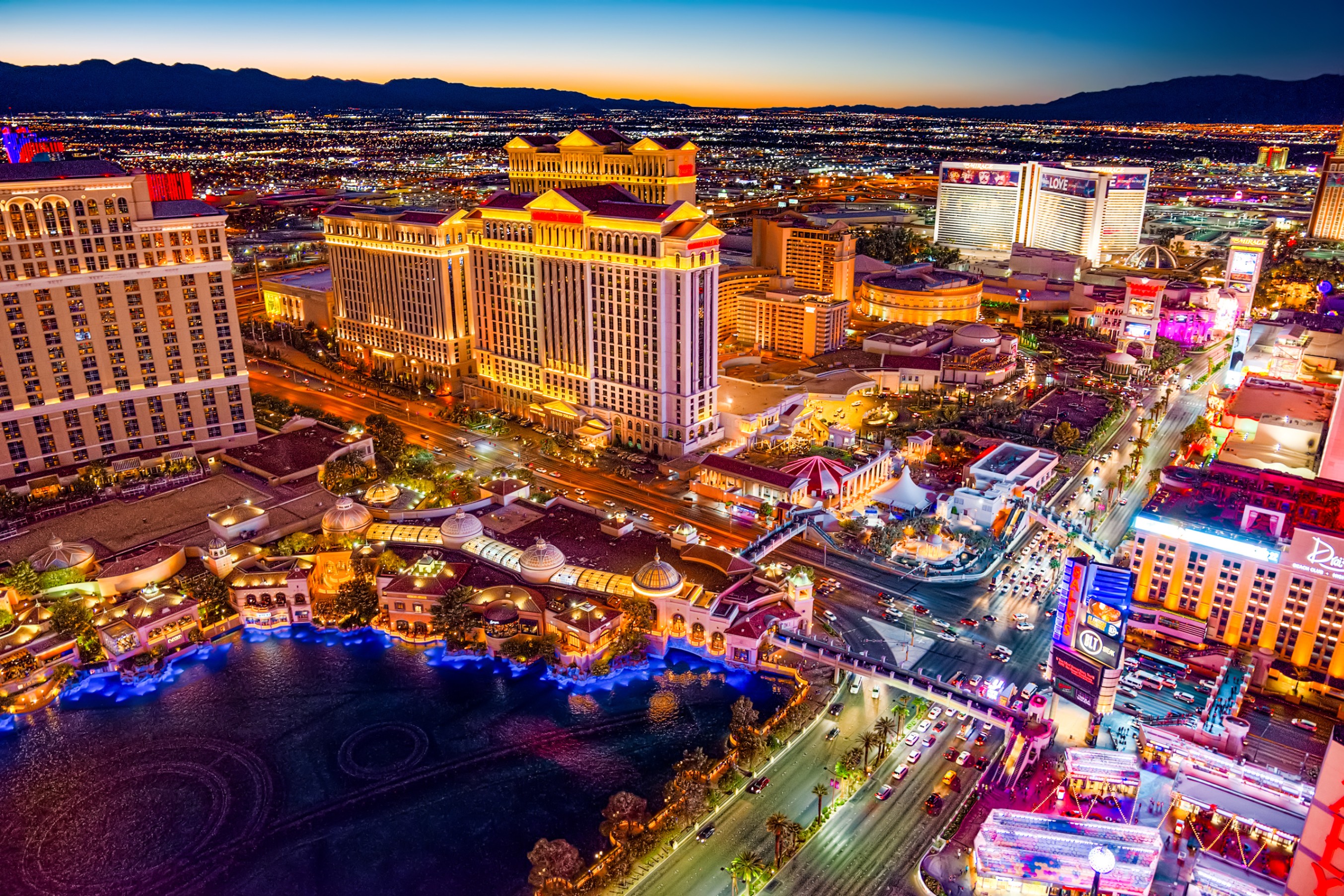 Select Stop Llc Flights from Tucson(TUS) to Las Vegas(LAS) | Tucson International Airport